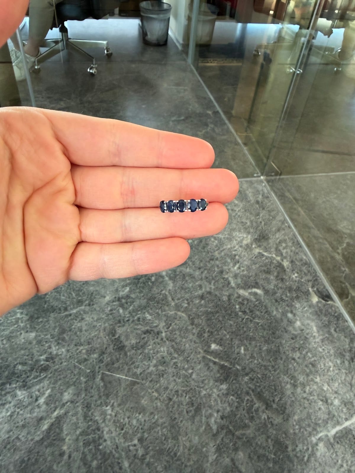 Anillo Churumbela de Zafiro en Oro Blanco