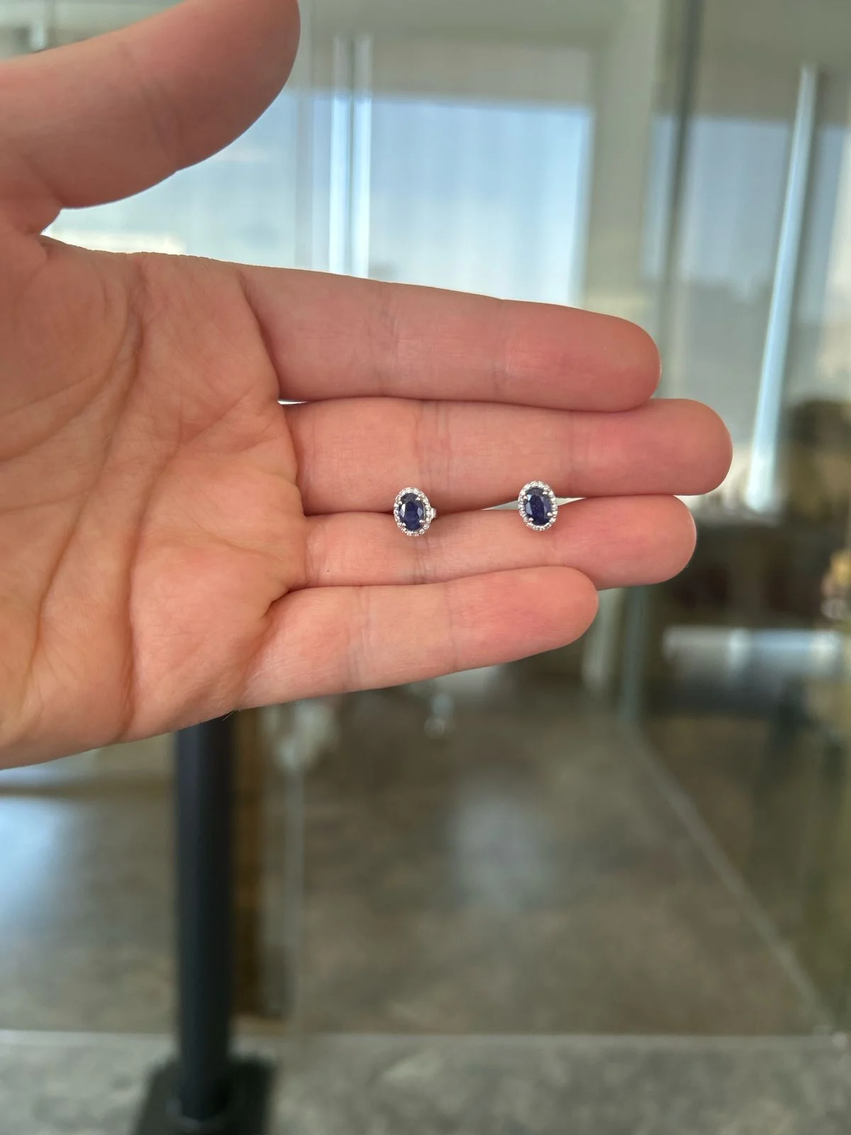 Aretes Halo Studs De Diamante & Zafiro